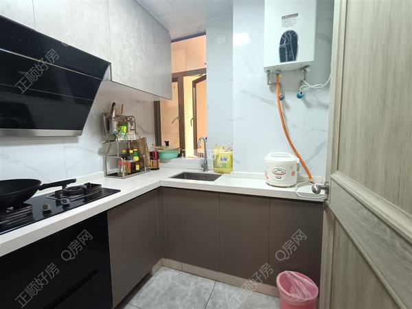 s31EDE20B95F84471A0A9C80A696E3E9A.jpg