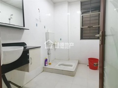 s618678DD0B2545BB808996559503E4B5.jpg