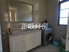 s6711BF3072E148D79CDBB22ED7A05BD3.jpg