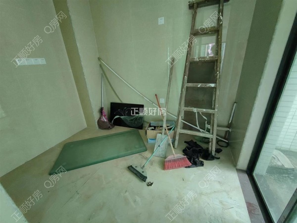 s772B5D7C97AD4E38ACD93E9CF674EA56.jpg