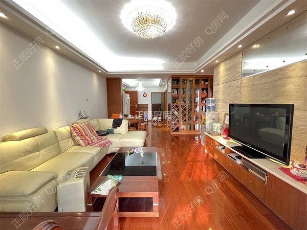 珠海一中一小电梯高层精装南向3房 格局方正通风采光好 房子保养好 拎包入住 去情侣路野狸岛日月贝也近108.773室2厅1卫37558208