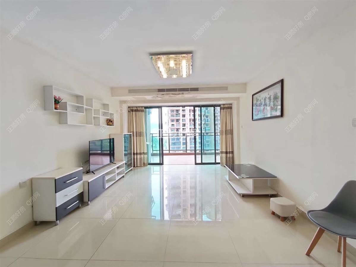 御景国际花园 4房2厅2卫 精装 142.00平