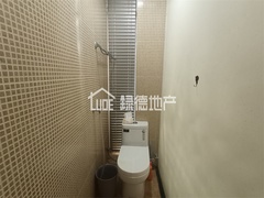 sA8B78D0A7C824823BB029B1ABECC15BD.jpg