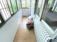 sD08D3059215A456F9D42C09C25A51A1D.jpg