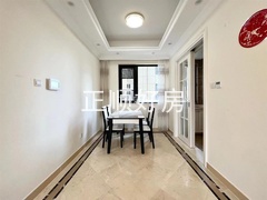 sECB135EF7D77498DADD0982863F7DD3E.jpg