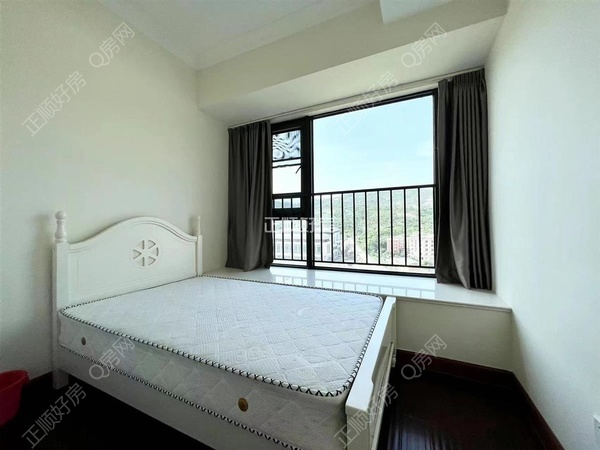 sF8143DBBC89C48E1A02780609FC3E39C.jpg