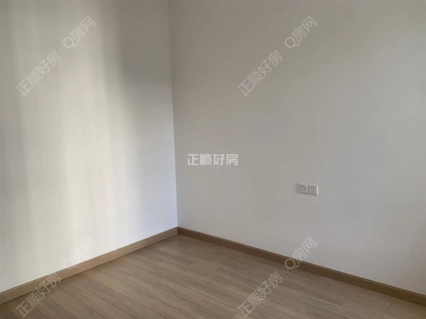 sFF5D0A09D69E4E3BA51CB059916689B5.jpg