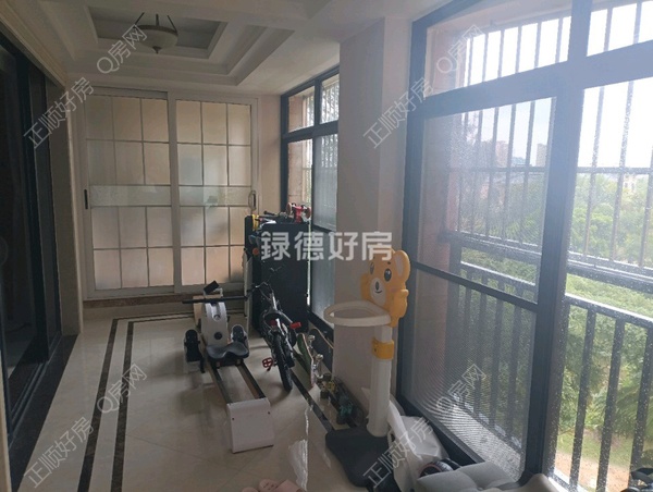 客厅