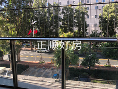 客厅