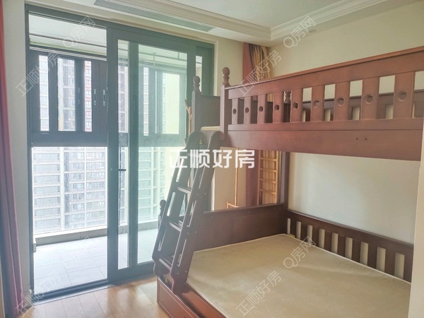 客厅