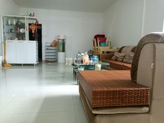 house_img