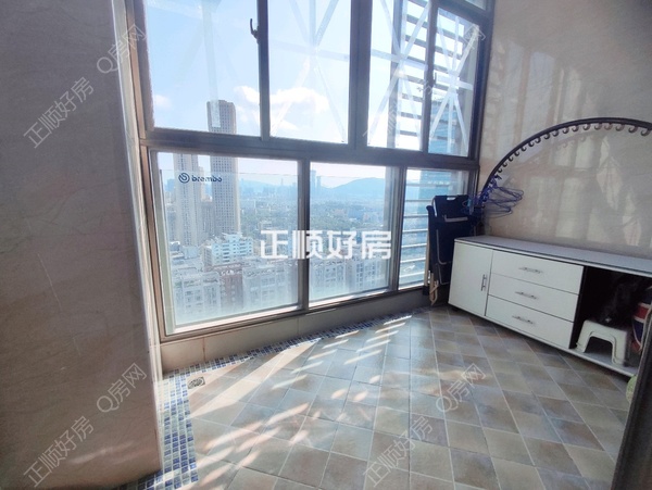 客厅
