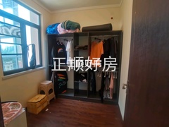 次卧