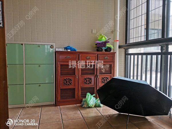 客厅