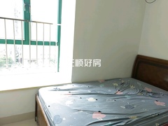 次卧