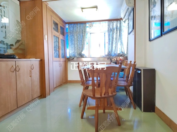 客厅