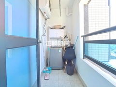 客厅