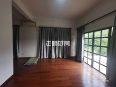 次卧