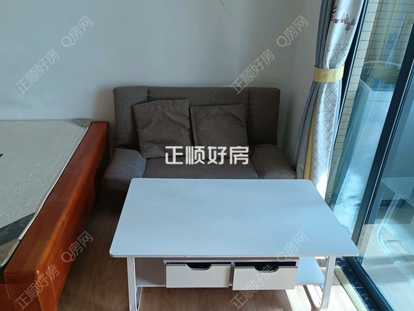 客厅