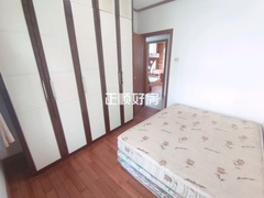 次卧