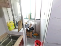 客厅
