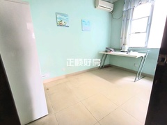 次卧
