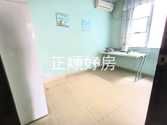 次卧