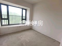 次卧