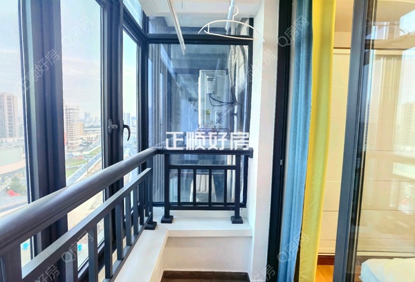 客厅