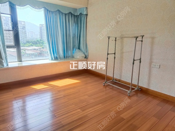 客厅