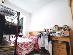 次卧