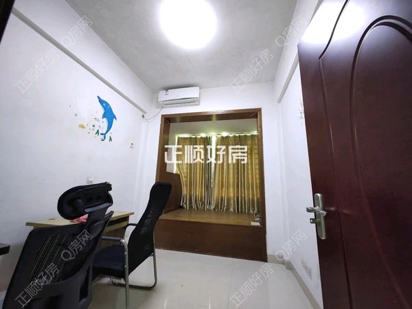 客厅