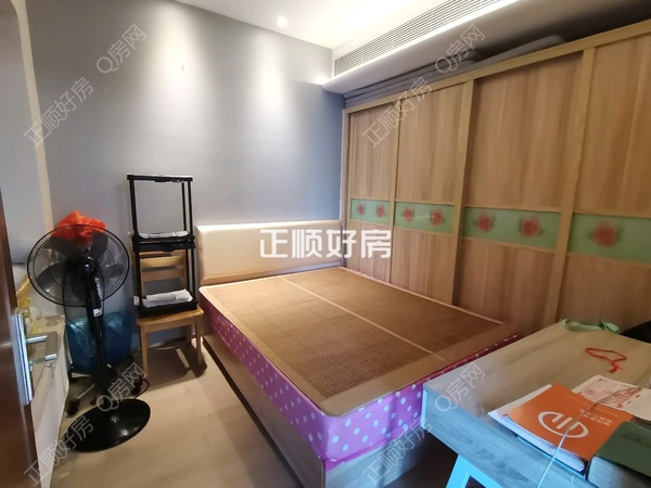 客厅