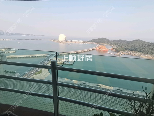 客厅