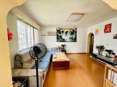 house_img