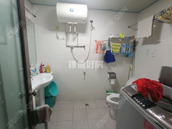 客厅