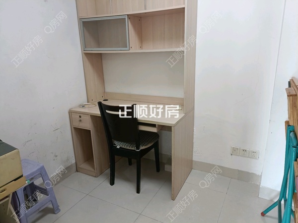 客厅