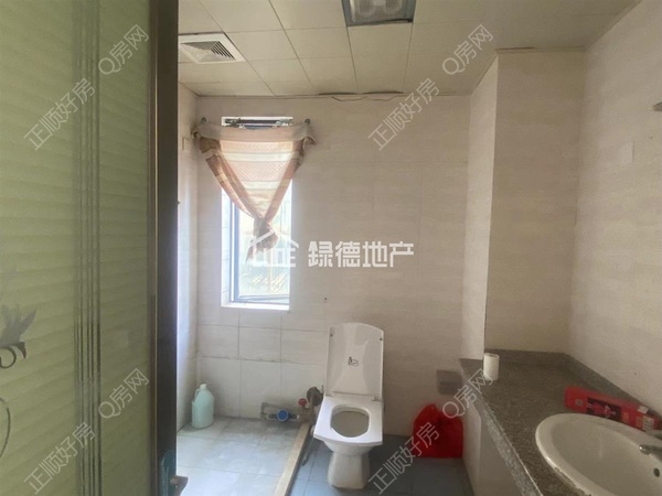 s2396A98A2CFB4DF7ADE7D8F74FDE078E.jpg