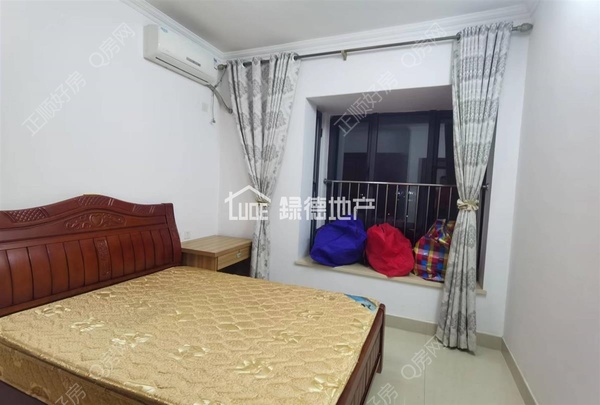 s740E32BCABF9441689569751EB6B2ACD.jpg