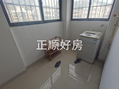 s9642338FFB5542848115F5A22B7C6880.jpg