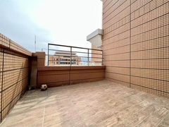 1楼卧室2阳台