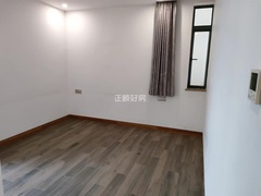 s9AD95A38B208453FAF9E5F4BAB422E64.jpg