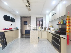 sAB308A50F670467A8338F313FD2F548E.jpg