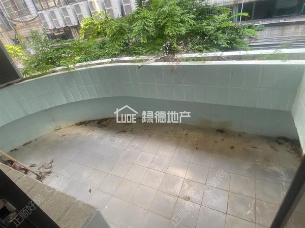 sB31EADE0DA2A4088B3671D4FA0455111.jpg