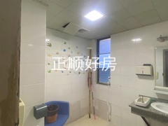 sCA8749613FD54A1DA9C4DD933D9C72DA.jpg