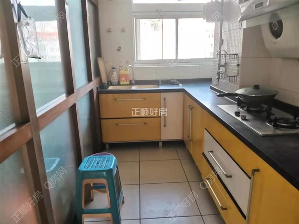 厨房