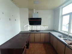 sF303CFCAE3D640569868553D4A7B2290.jpg