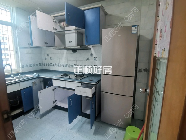 客厅