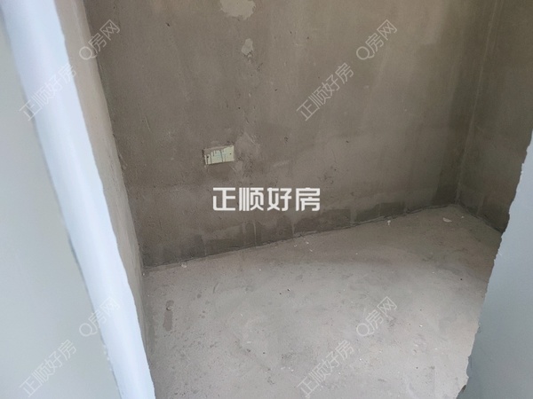 次卧