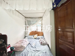 次卧